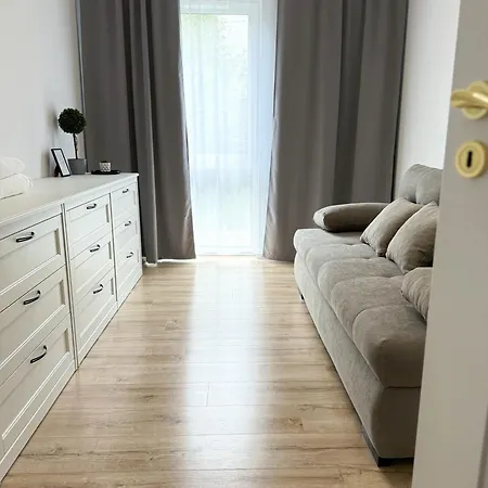19 Apartment